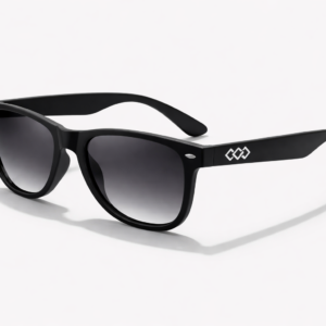 Kính mát phong cách streetwear, thiết kế hiện đại với logo NOOK in nổi bật trên gọng. Tông đen basic dễ phối đồ, phù hợp cho cả nam và nữ.